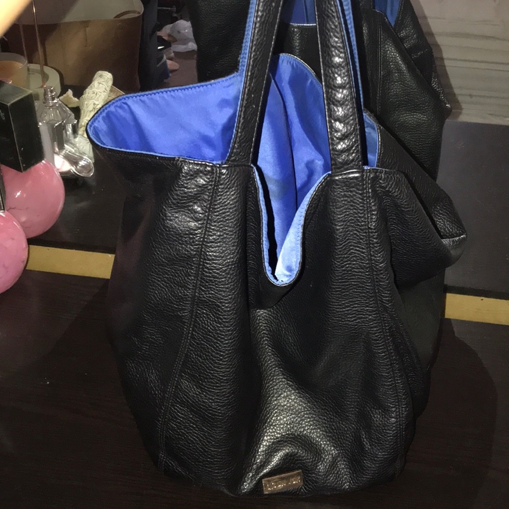 DEUX LUX BLACK LEATHER BUCKET HOBO BAG